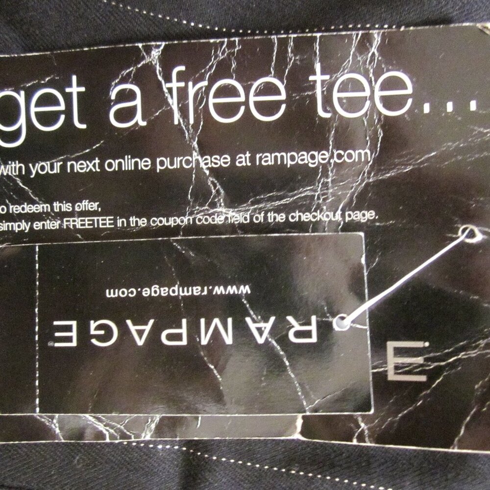 NWT Rampage Pinstripe and Lace Top - Jr's sz L - Picture 7 of 12